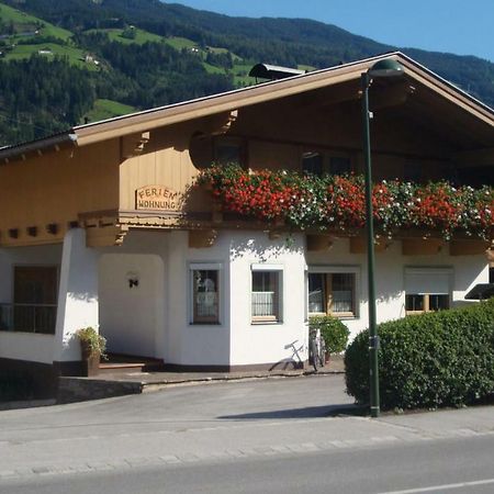 Haus Waldner Daire Aschau Im Zillertal Dış mekan fotoğraf